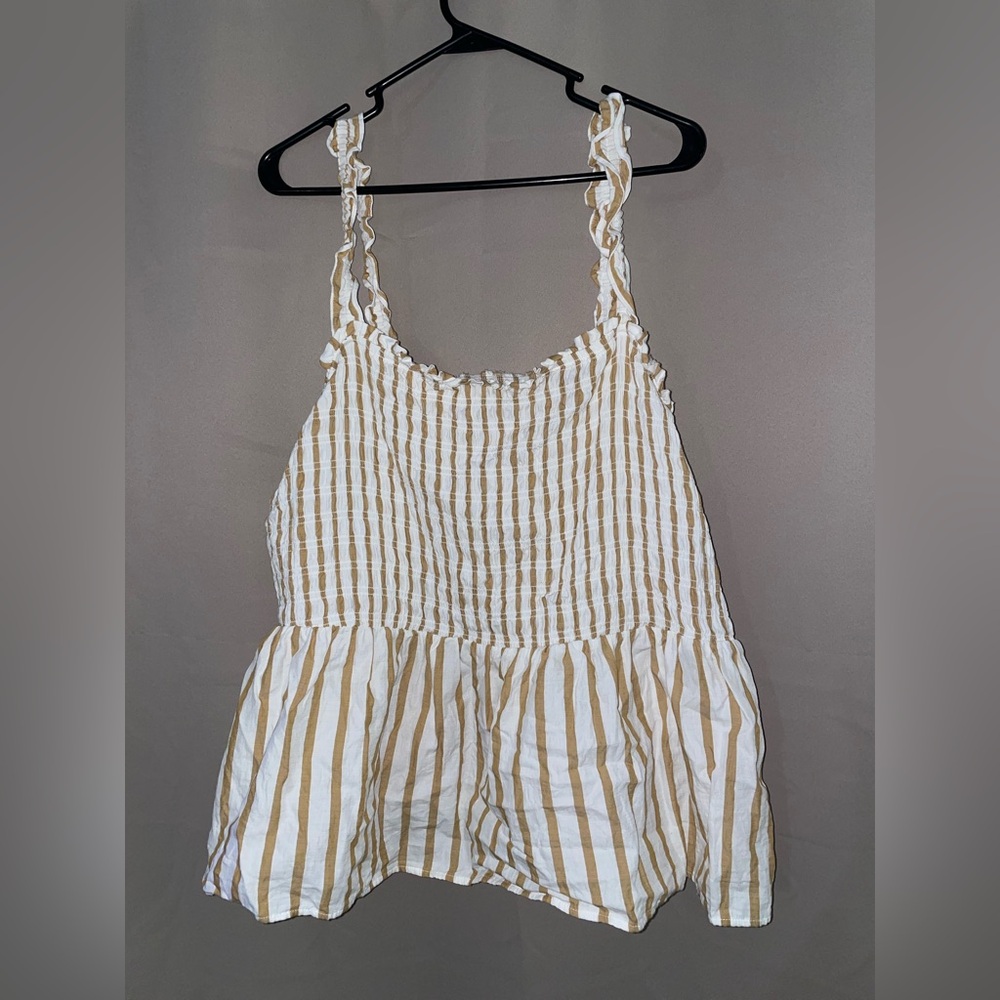 Ava & Viv Plus Size Beige and White Peplum Tank Top with Ruffles